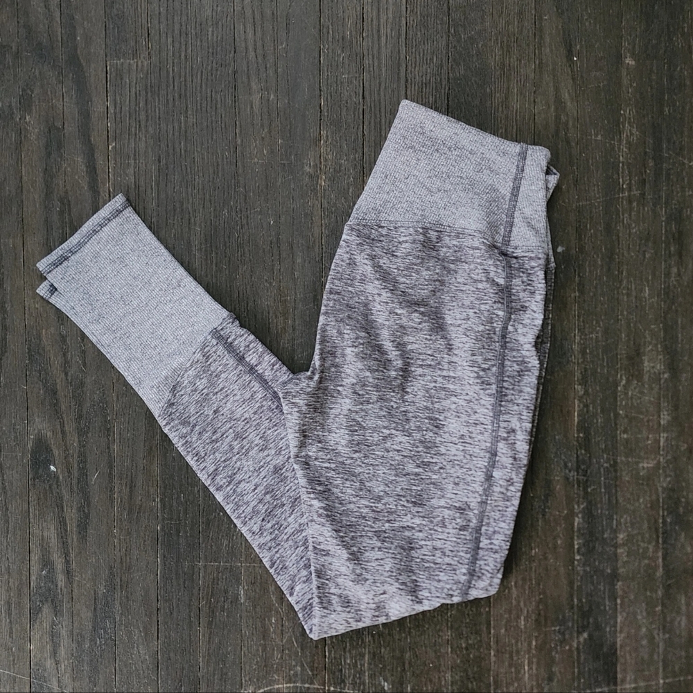 Alo yoga leggings